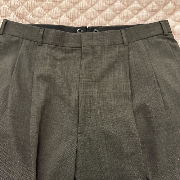 Southwick Hannon Williams 100% Wool Suit in Light Charcoal. Men’s Size 44R. - Picture 5 of 8